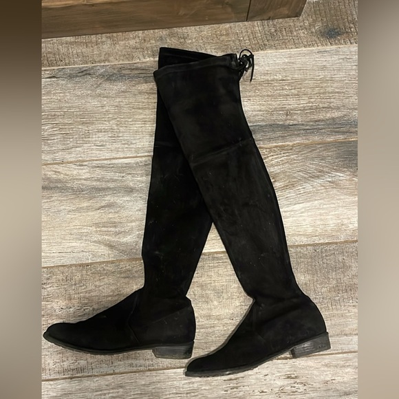 Stuart Weitzman Lowland Suede Boots - Picture 2 of 3